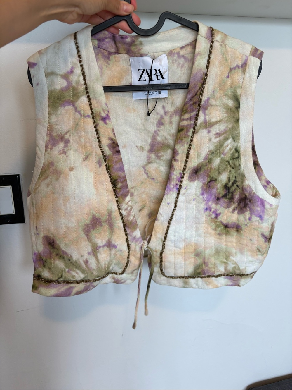 Zara Tie-Dye Linen-Blend Cropped Vest in Cream, Purple & Green